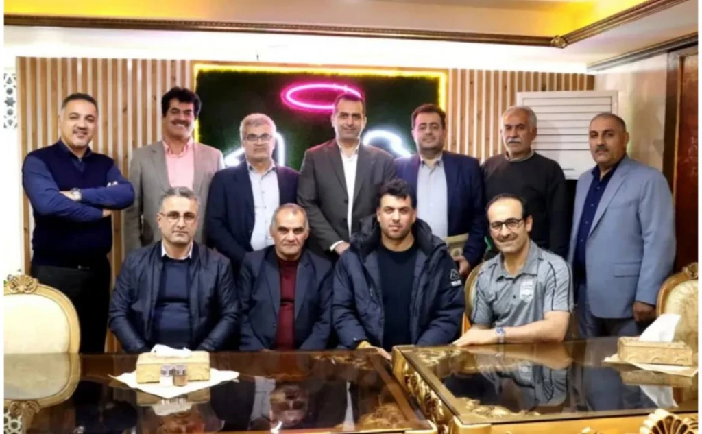جلسه ی هیئت رئیسه ی هیات والیبال شهرستان ساری با حضور دکتر کارنامی برگزار شد.